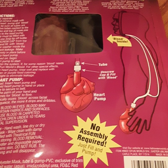 🆕️ Dripping Bleeding Mask - Picture 4 of 5